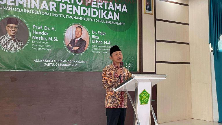 Wame Ruza Ul Hak - Peletakan batu pertama IMDA Garut